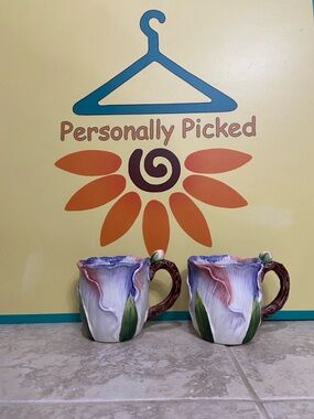 Corner Ruby Garden Collection Mugs